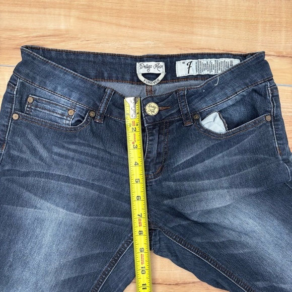 Indigo Rein Dark Wash Jeans with Rolled Hems Size 7 - Picture 3 of 8